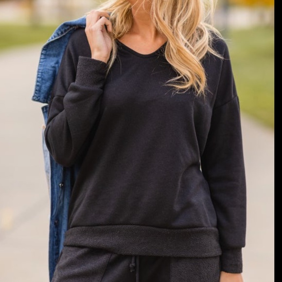 Jenny Boston Catch You L8er Crewneck Sweatshirt π Black - Picture 4 of 14